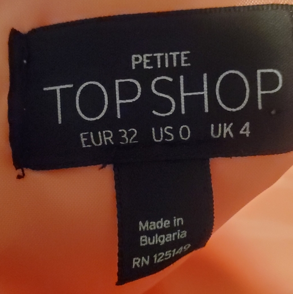 Beautiful peach color Dress - Picture 3 of 3